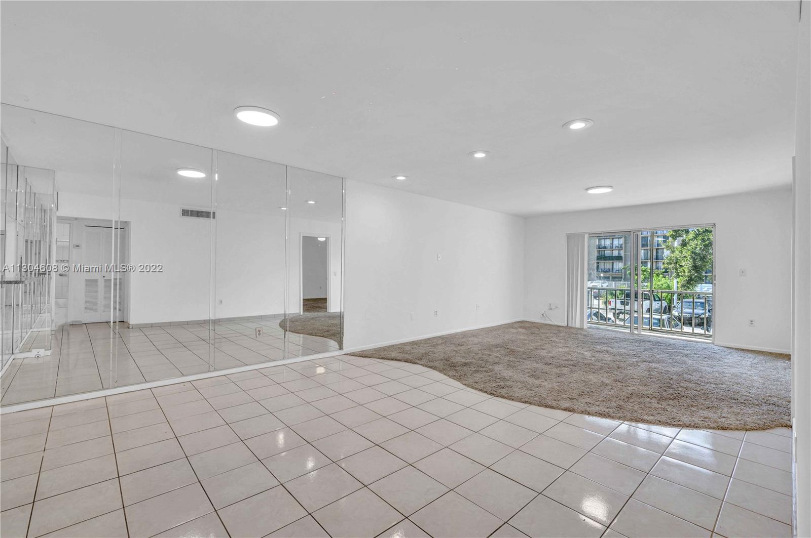 NEW LAND GARDENS CONDO - Residential Lease