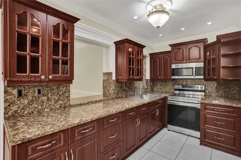 1665 NW 124th St, North Miami, FL 33167 - MLS#: A11777794