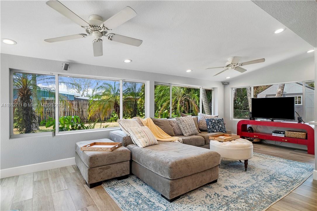 RIVERLAND VILLAGE SEC 1-R - Residential