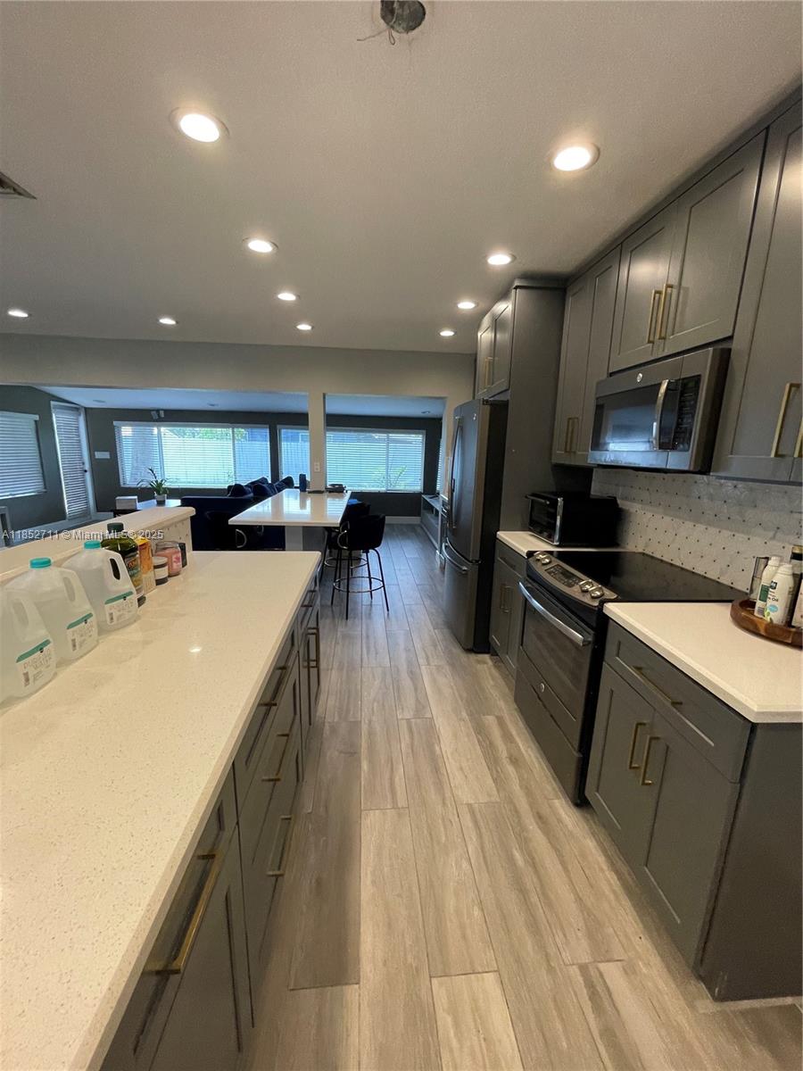 RIVERLAND VILLAGE SEC 1-R - Residential