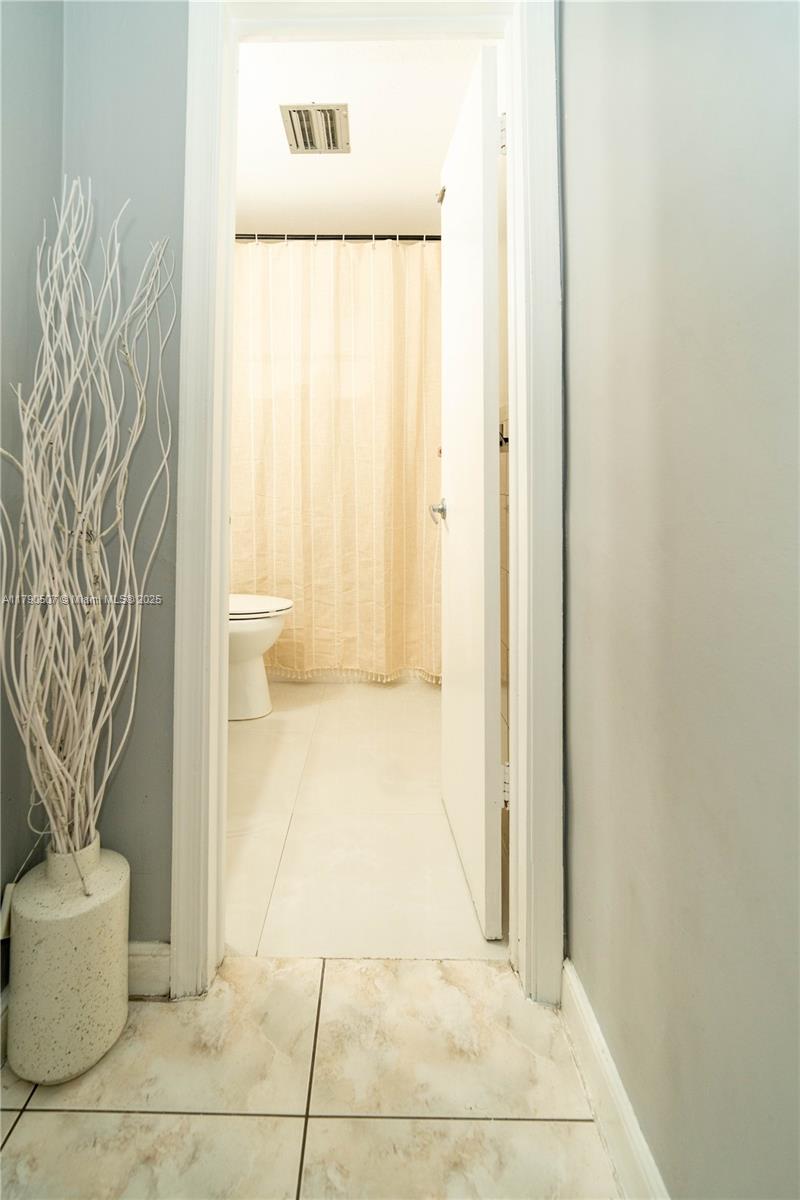 SUNSHINE VILLAS - Residential