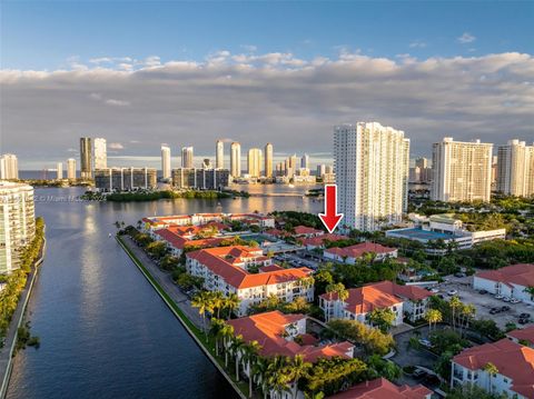 A home in Aventura