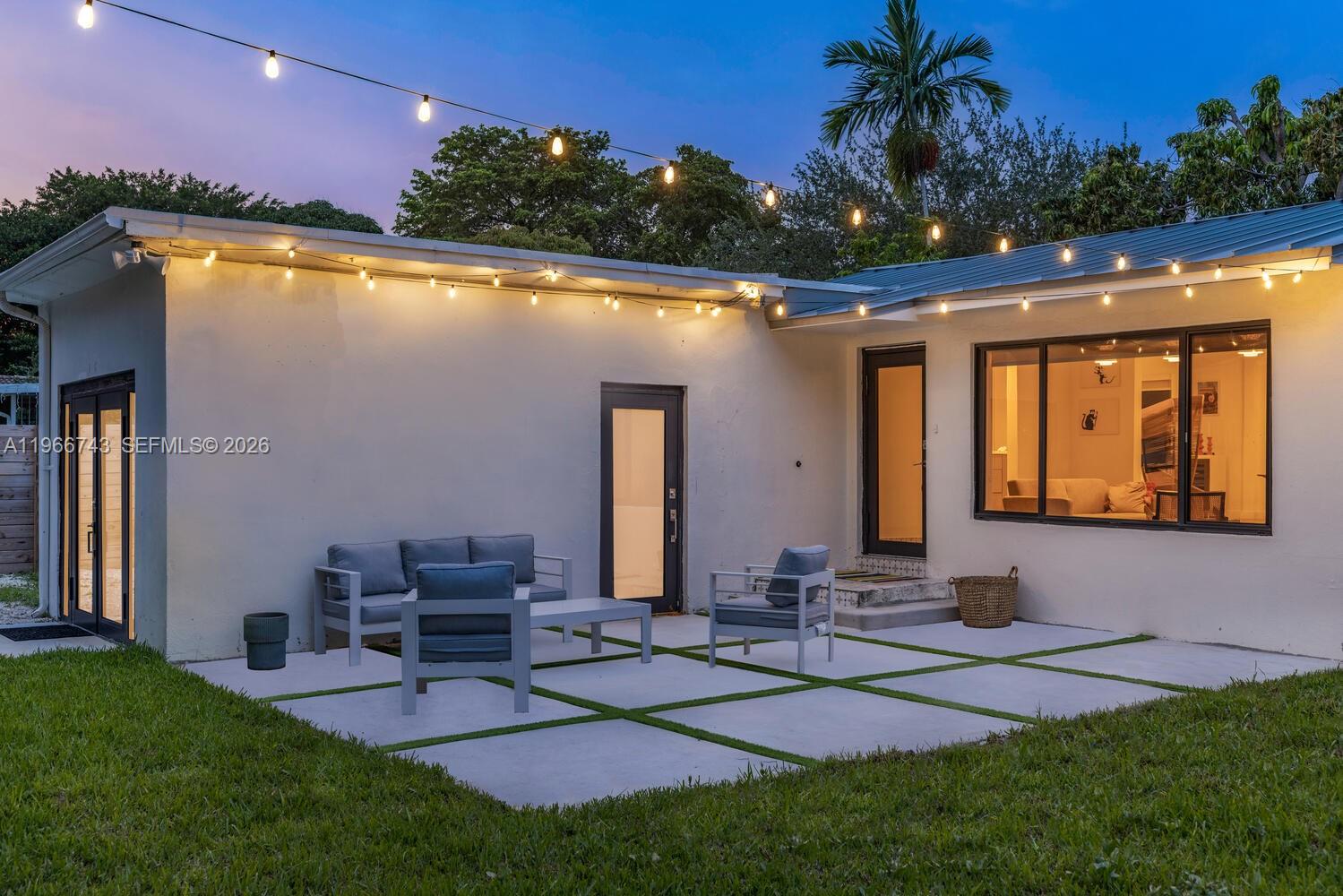 DUNNINGS MIAMI SHORES EXT - Residential