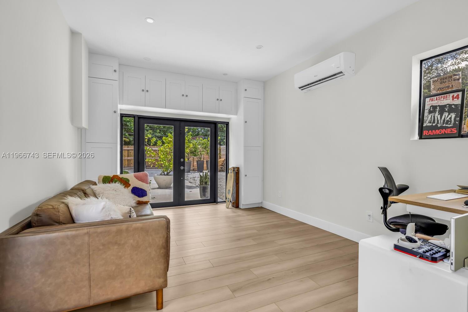 DUNNINGS MIAMI SHORES EXT - Residential