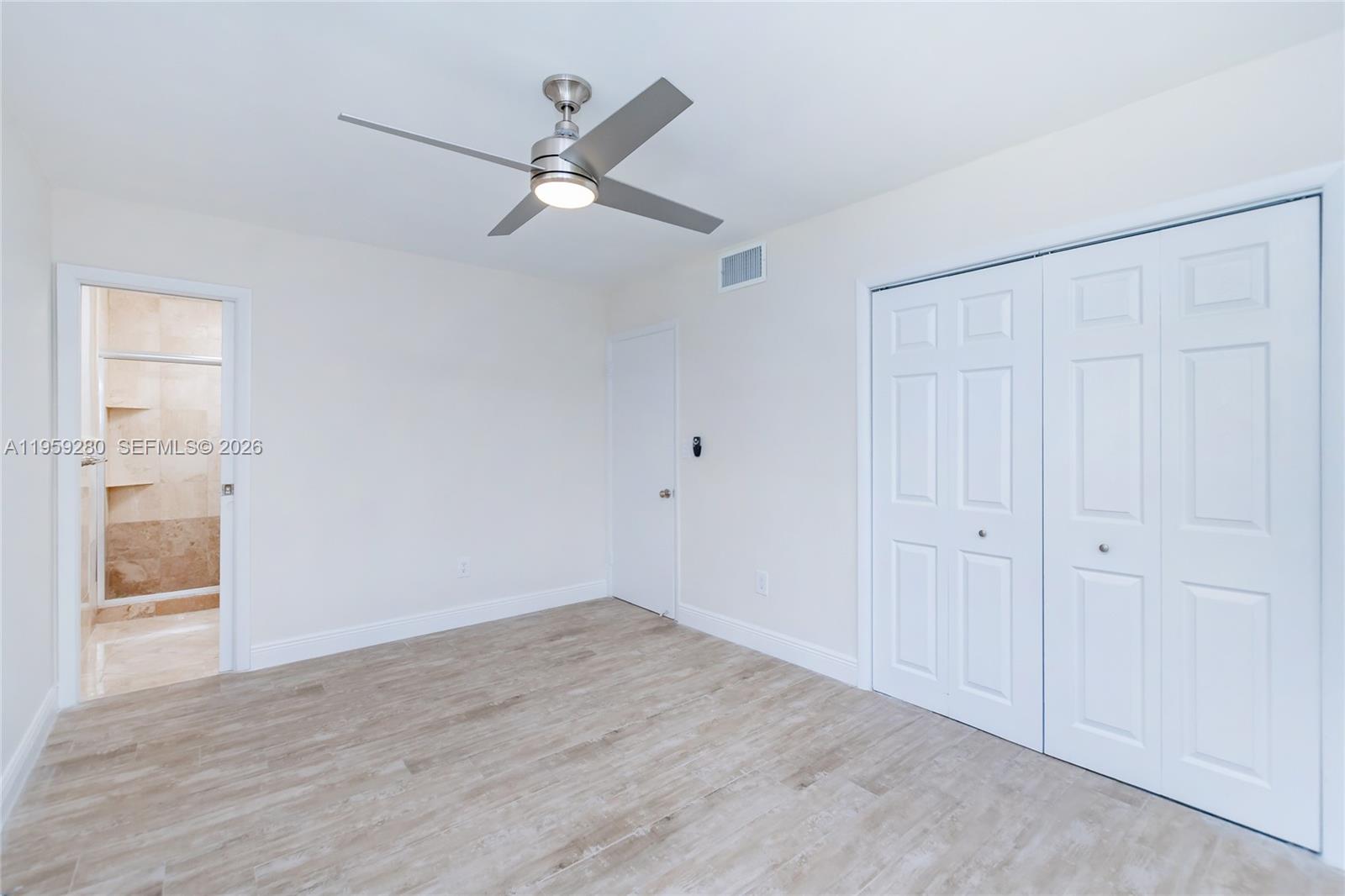 TROPICAL ISLE HOMES SUB 4 - Residential