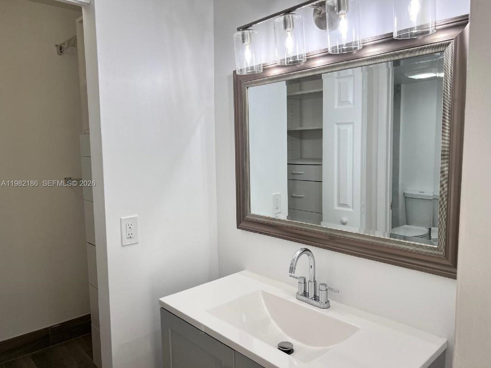 CALUSA CLUB VILG BLDG D - Residential Lease