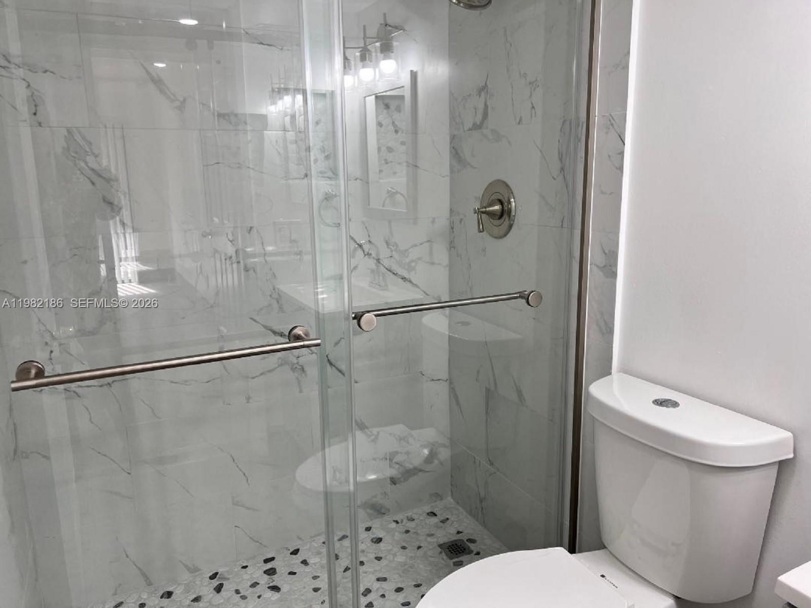 CALUSA CLUB VILG BLDG D - Residential Lease