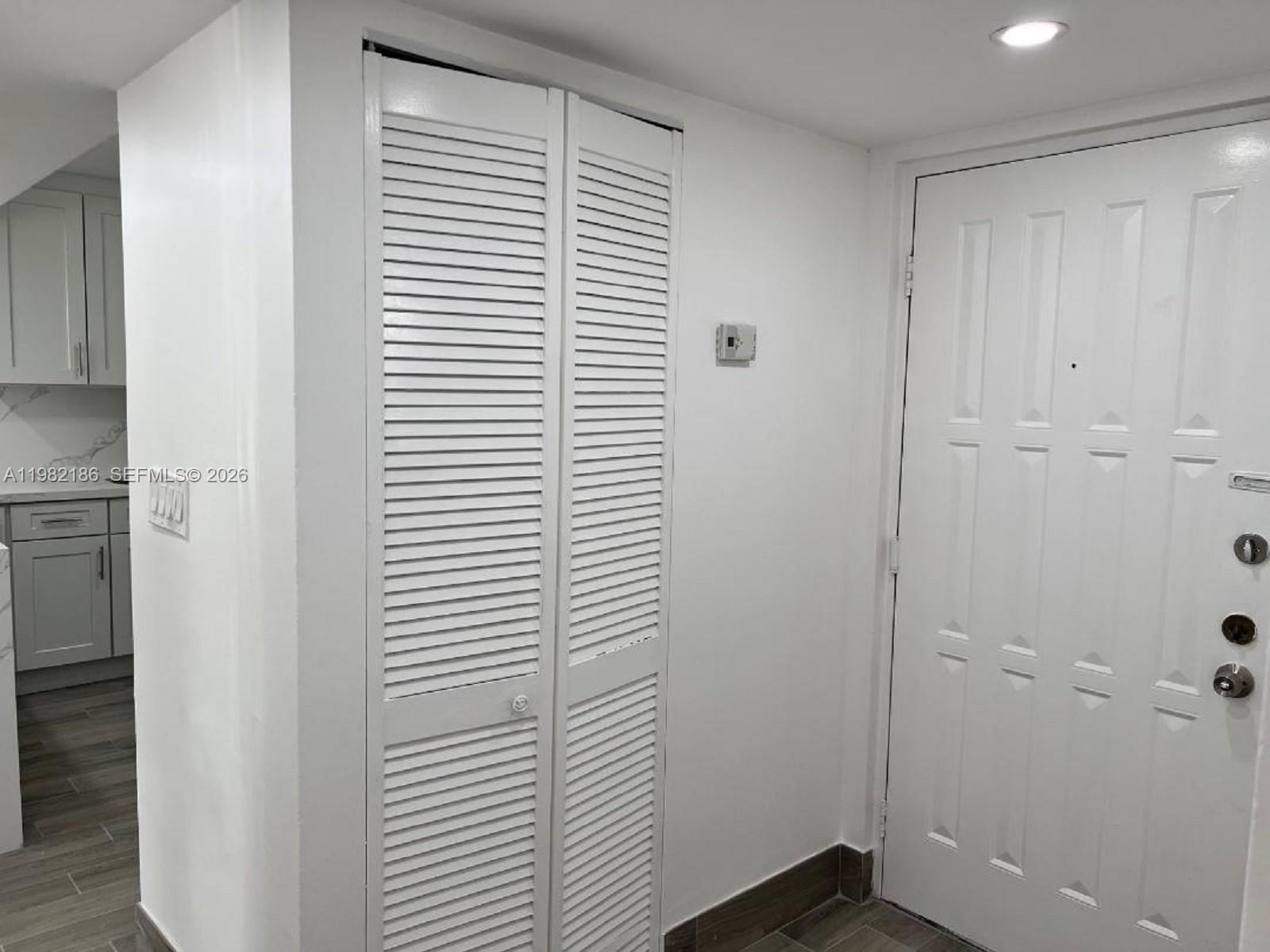 CALUSA CLUB VILG BLDG D - Residential Lease