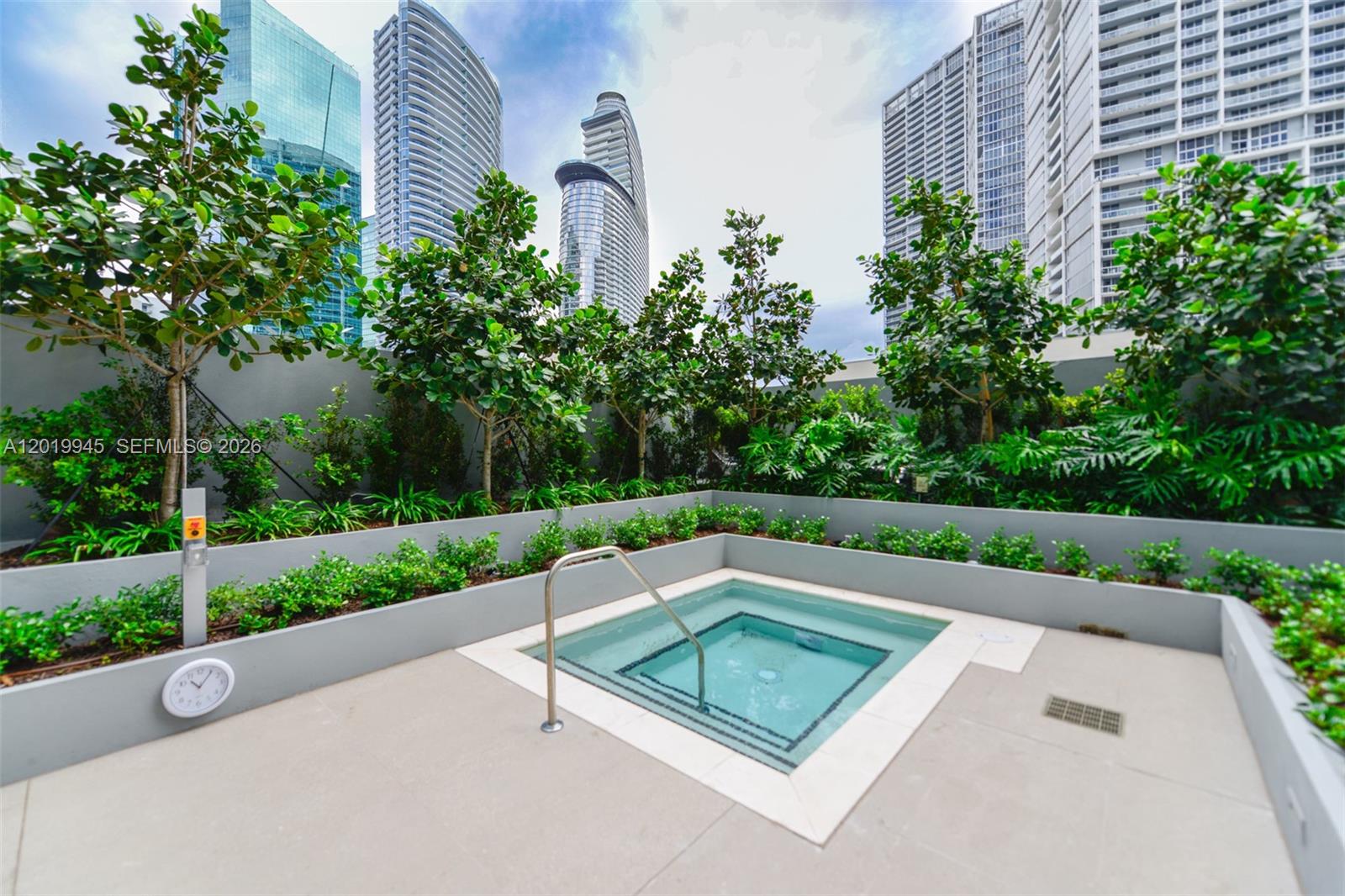 Viceroy Residence - Residential