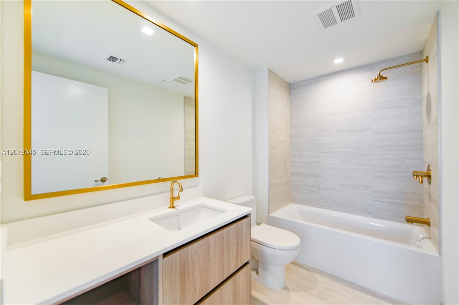 Viceroy Residence - Residential