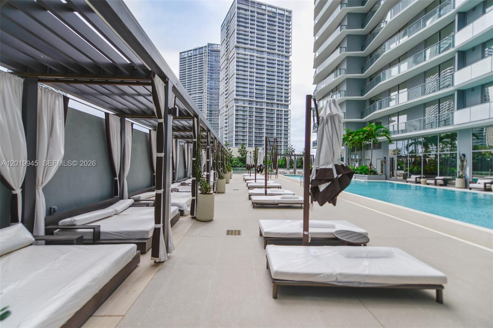 Viceroy Residence - Residential