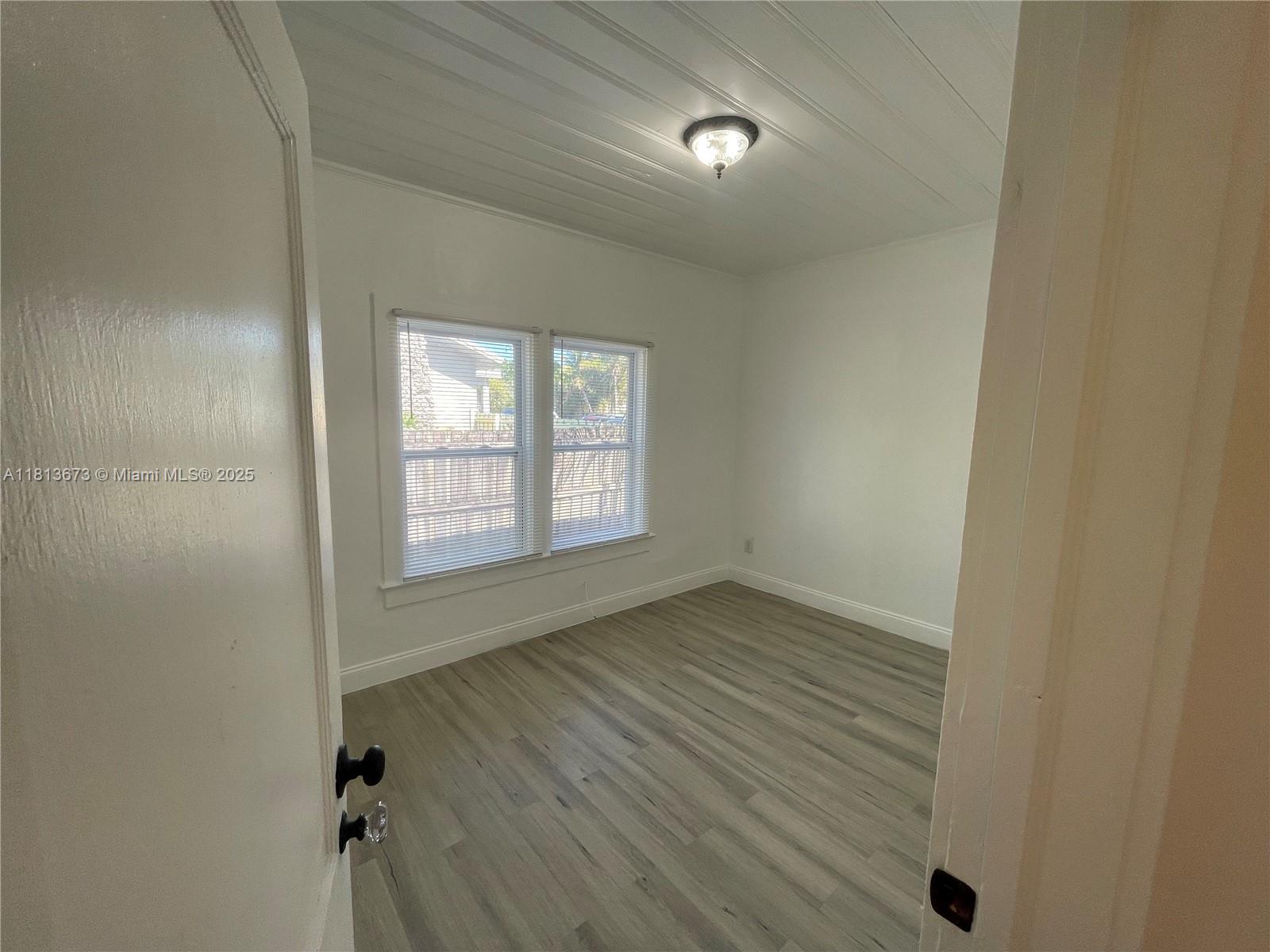 NORTH PALM BCH 4 - Residential
