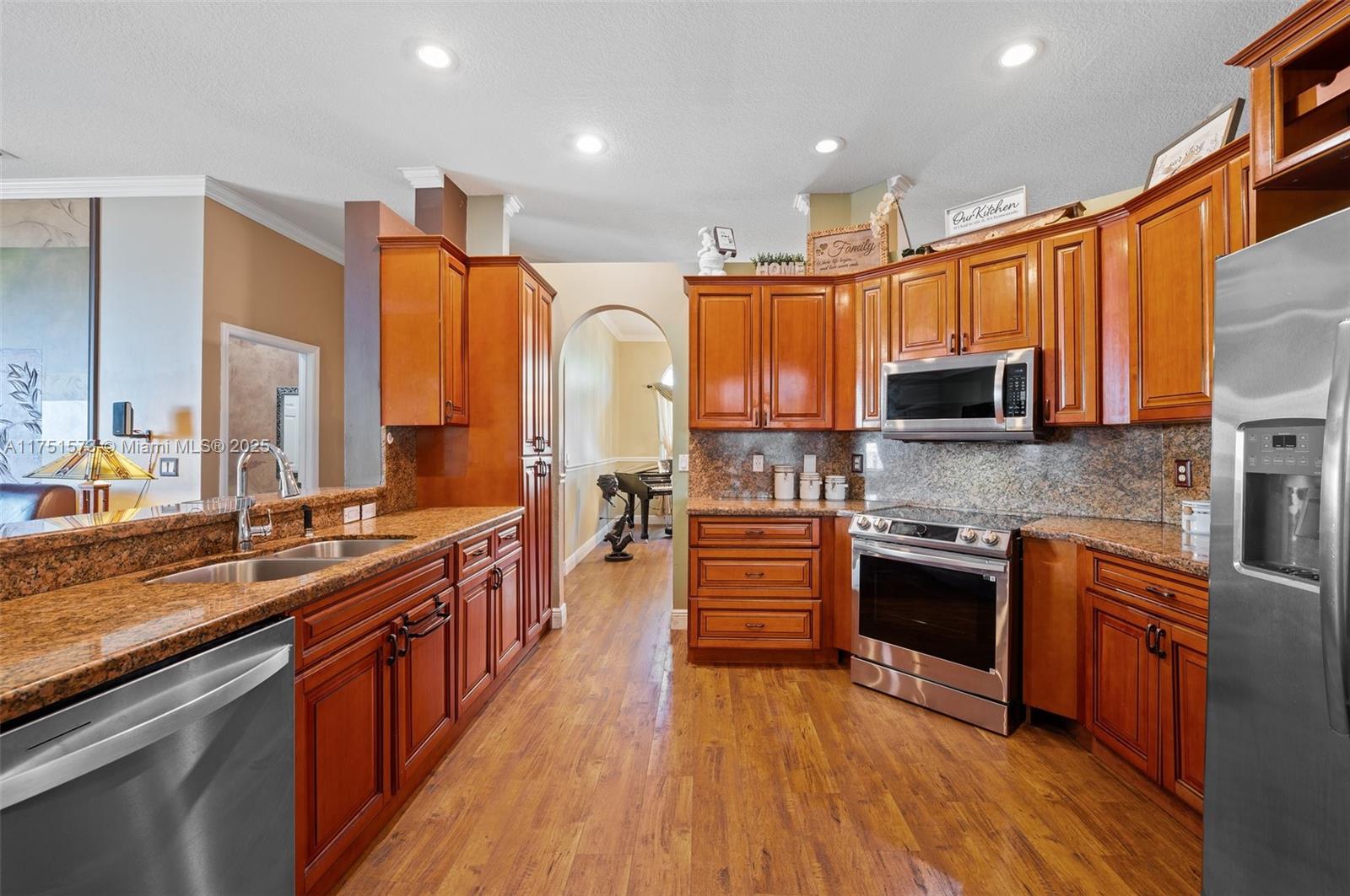 STONERIDGE LAKE ESTATES P - Residential
