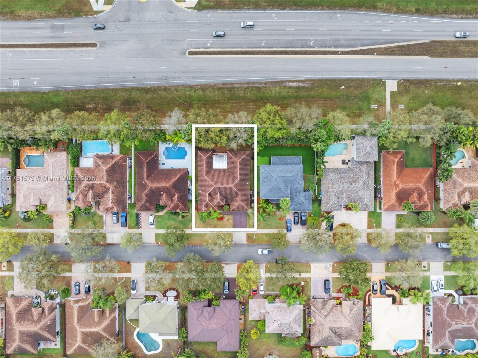 STONERIDGE LAKE ESTATES P - Residential