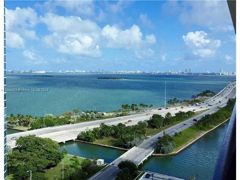Property for Sale at 600 Ne 36th St 1109, Miami, Broward County, Florida - Bedrooms: 1 
Bathrooms: 2  - $350,000