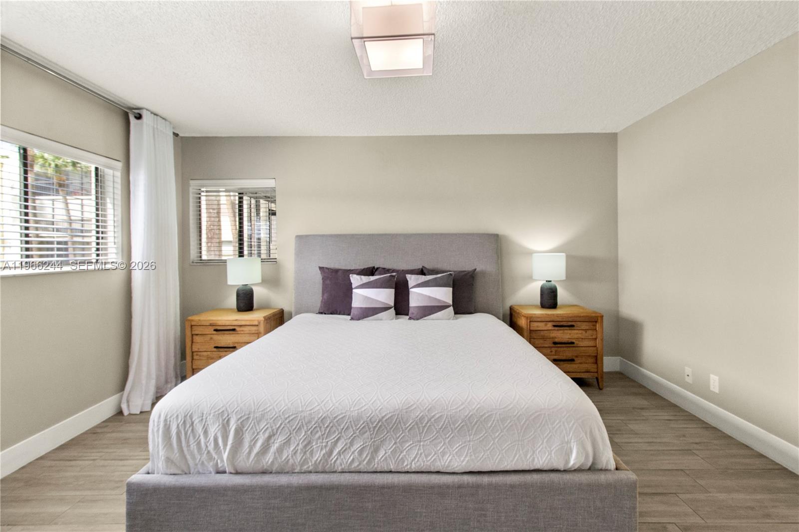 ASPEN CONDO - Residential