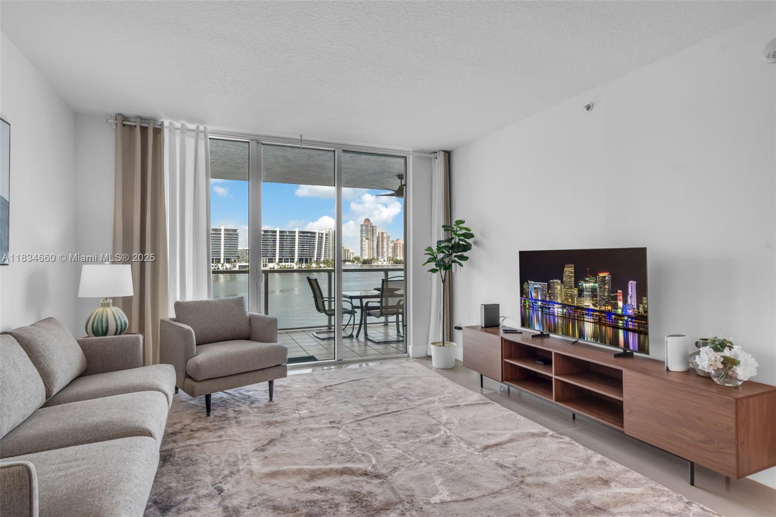 MARINA BAY CLUB CONDO HOT - Residential Lease