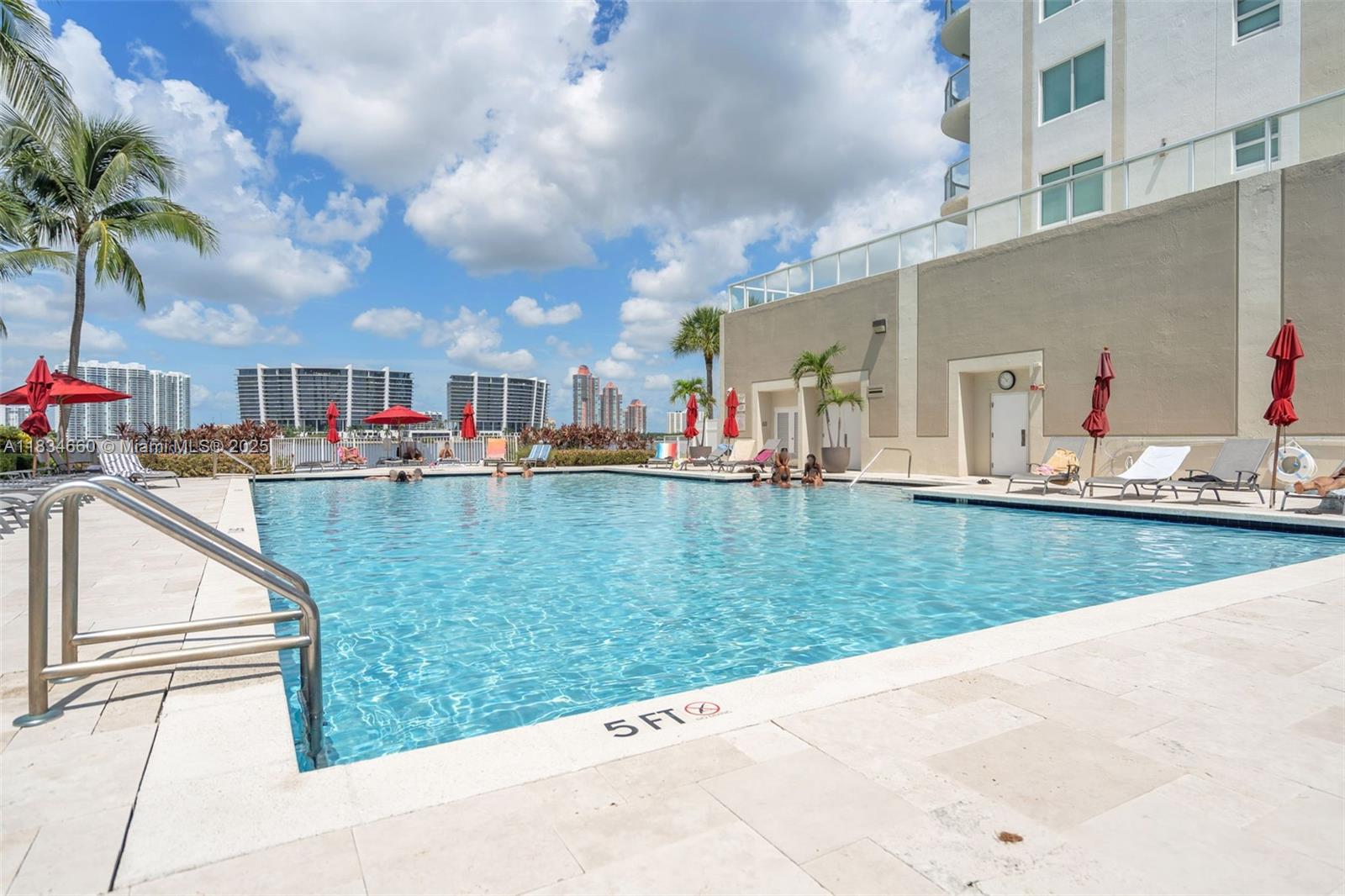 MARINA BAY CLUB CONDO HOT - Residential Lease