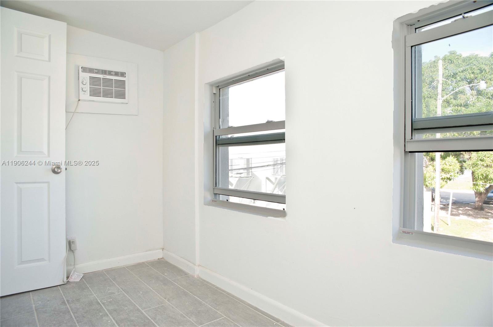 ST JAMES PARK - Residential Lease