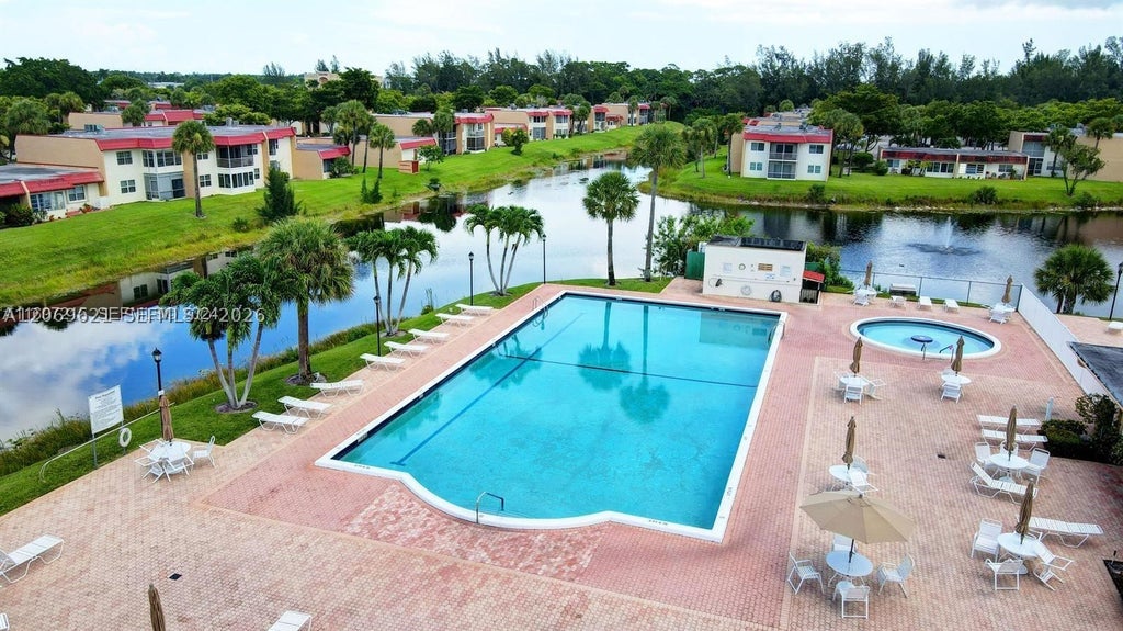 Photo of 136 Lake Dora Dr #136, West Palm Beach, FL 33411 (MLS # A12069621)
