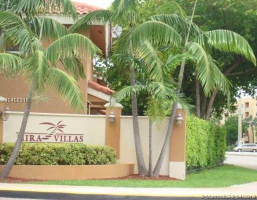 LOCATION*LOCATION*GREAT TWO STORY 2/1.5 TOWNHOME LOCATED IN MIRA VILLAS. LIVING, DINING, KITCHEN, & A HALF BATH IN FIRST FLOOR. SECOND FLOOR FEATURES 2 BEDROOMS AND ONE BATH. ENJOY A FAMILY BBQ ON YOUR OWN FENCED-IN PATIO! AMENITIES INCLUDE COMMUNITY POOL. NEW CARPERT, FRESH PAINTED. SELLER IS MOTIVATED, SEND YOUR OFFER.