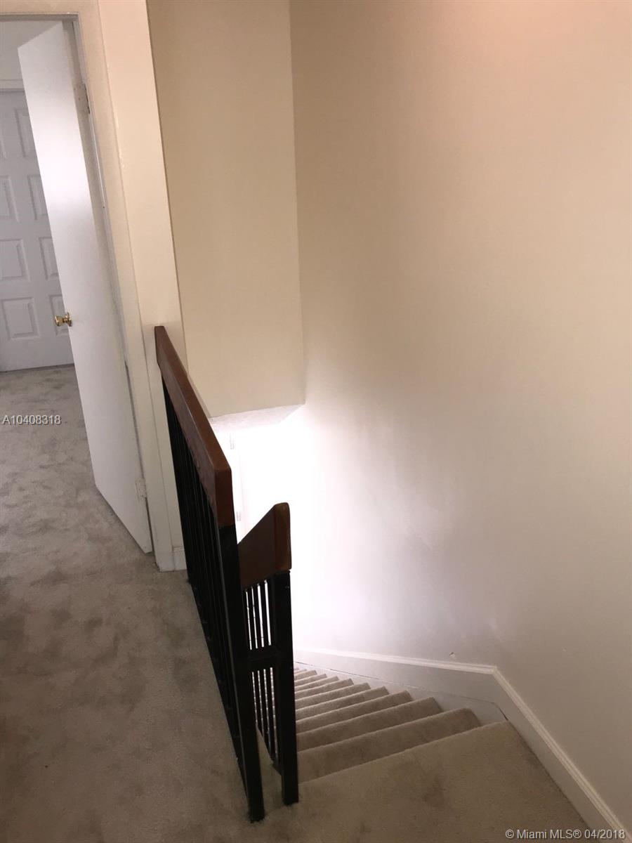 MIRA VILLAS CONDO - Residential