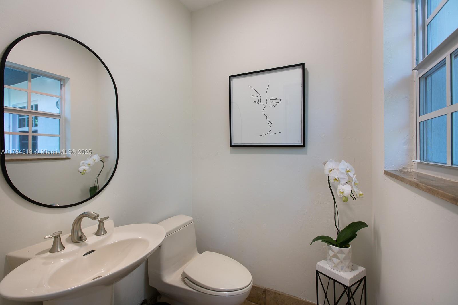 SUNRISE HARBOUR REV PL - Residential