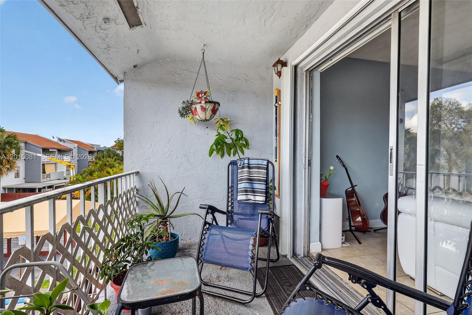 LOS SUENOS CONDO - Residential