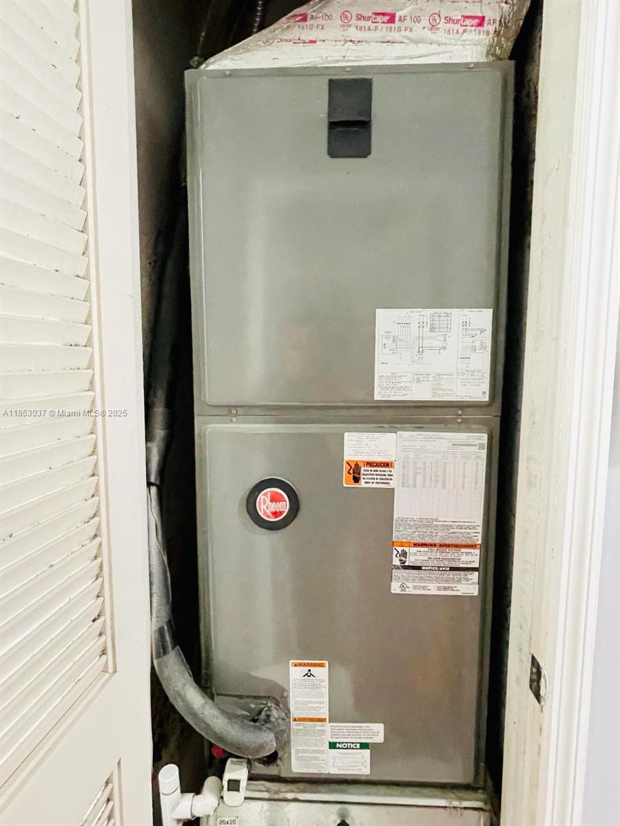 SILVER LAKES AT PEMBROKE - Residential