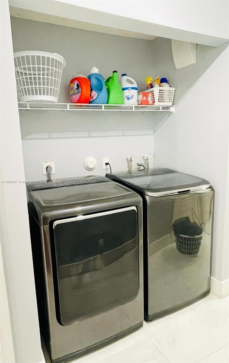 SILVER LAKES AT PEMBROKE - Residential