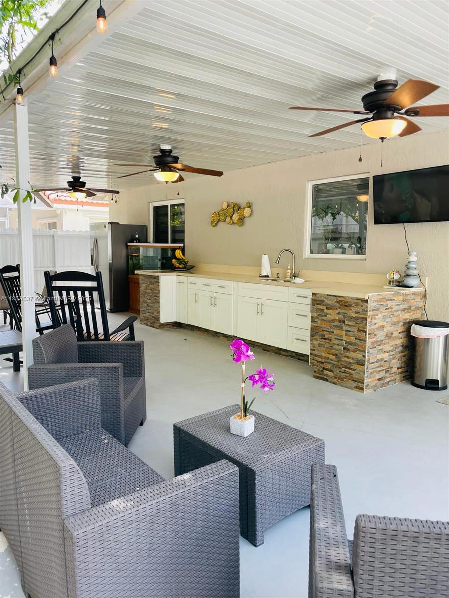 SILVER LAKES AT PEMBROKE - Residential