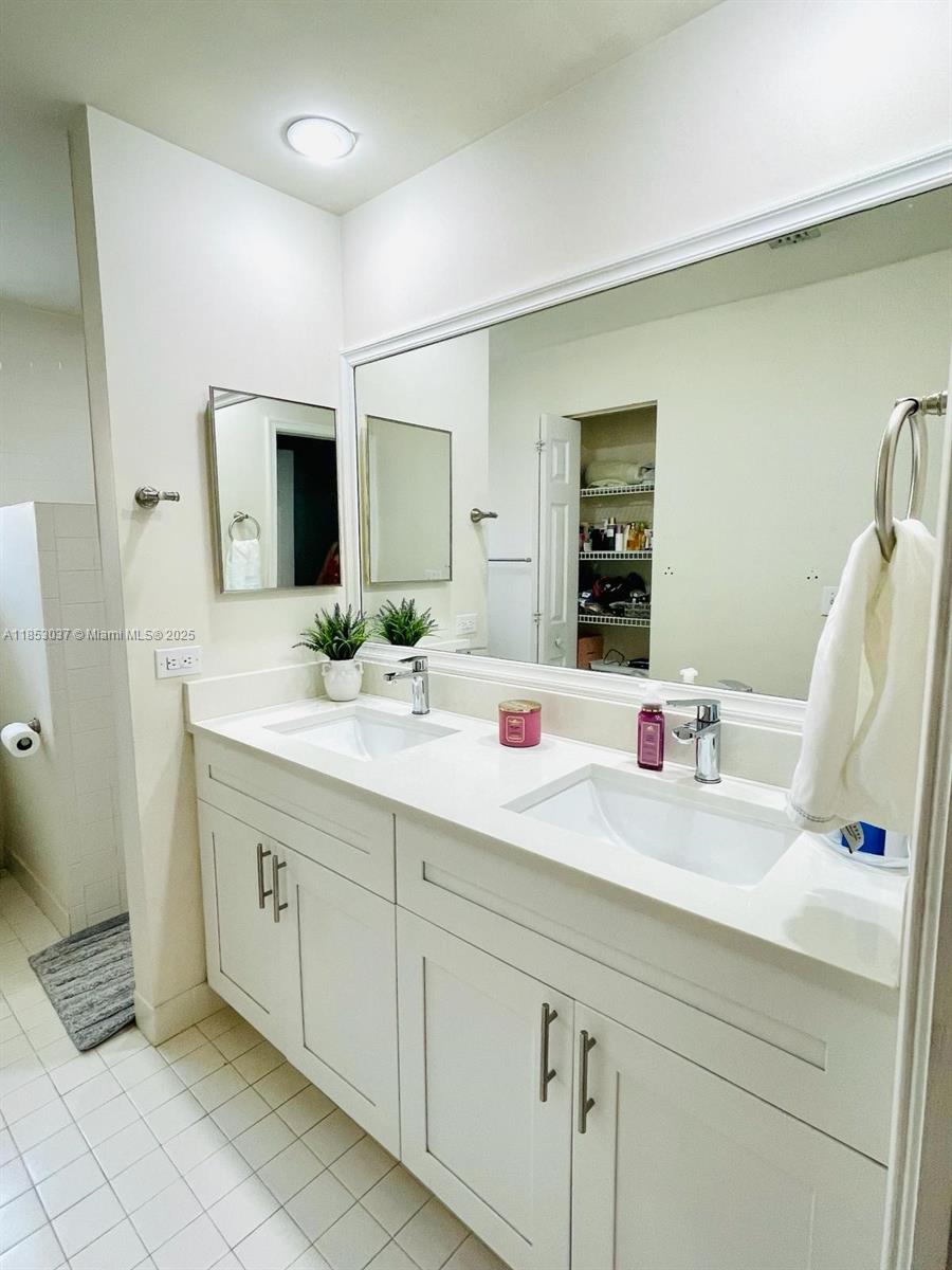 SILVER LAKES AT PEMBROKE - Residential