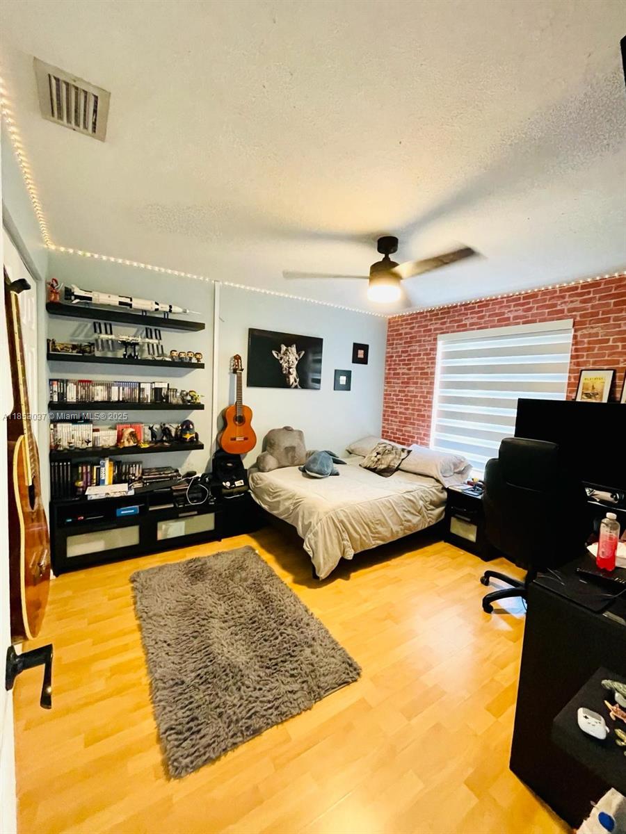 SILVER LAKES AT PEMBROKE - Residential