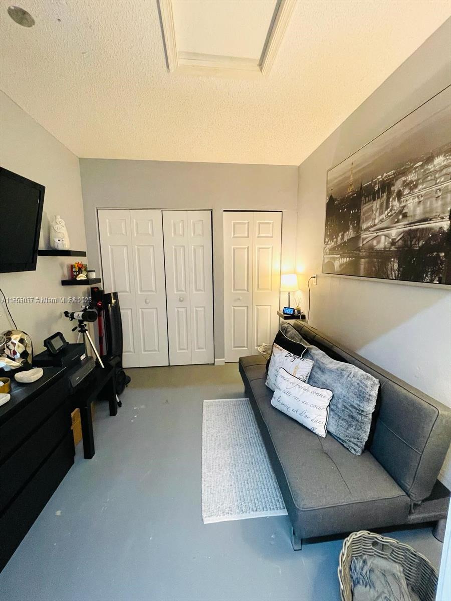 SILVER LAKES AT PEMBROKE - Residential