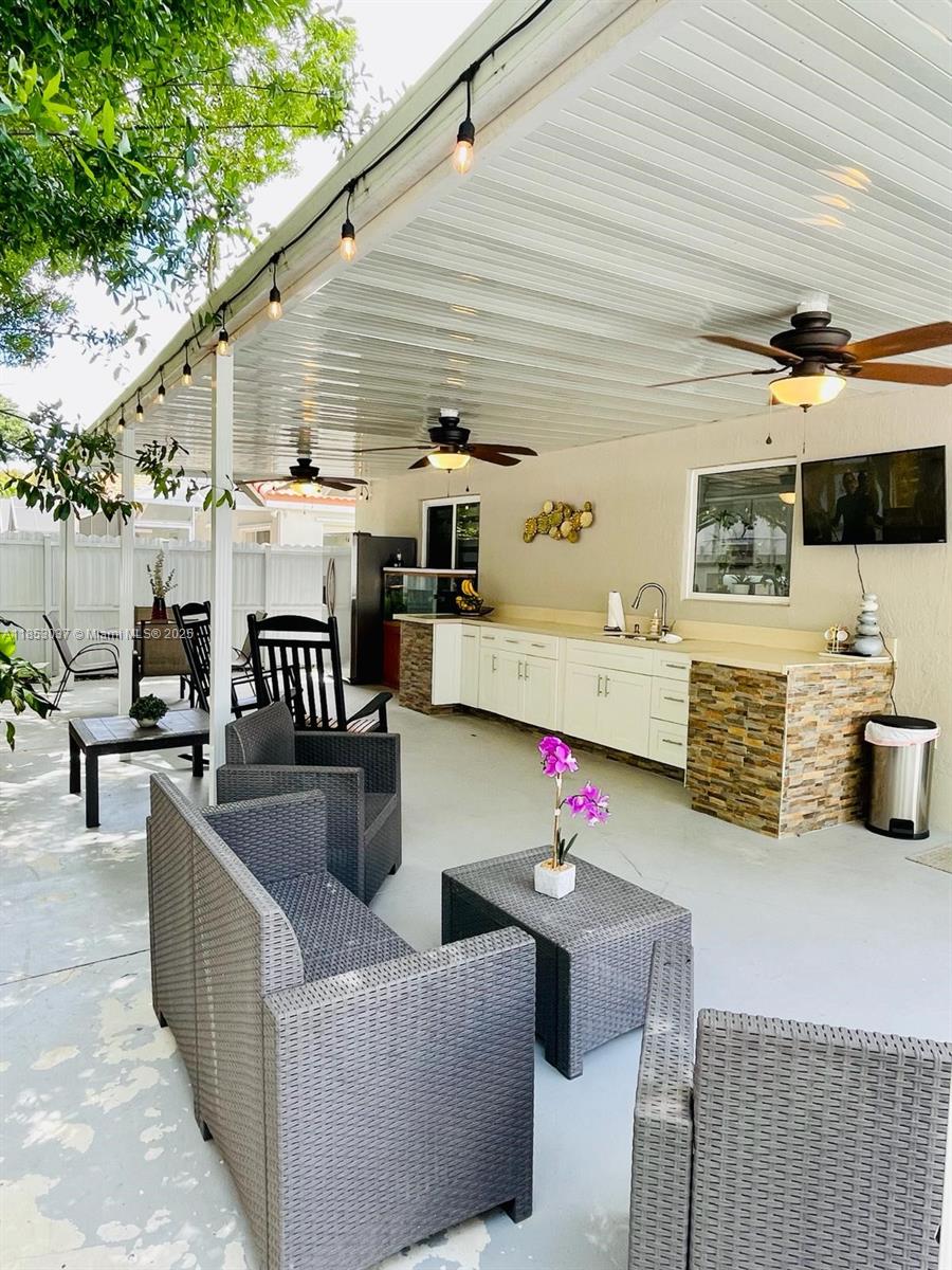 SILVER LAKES AT PEMBROKE - Residential