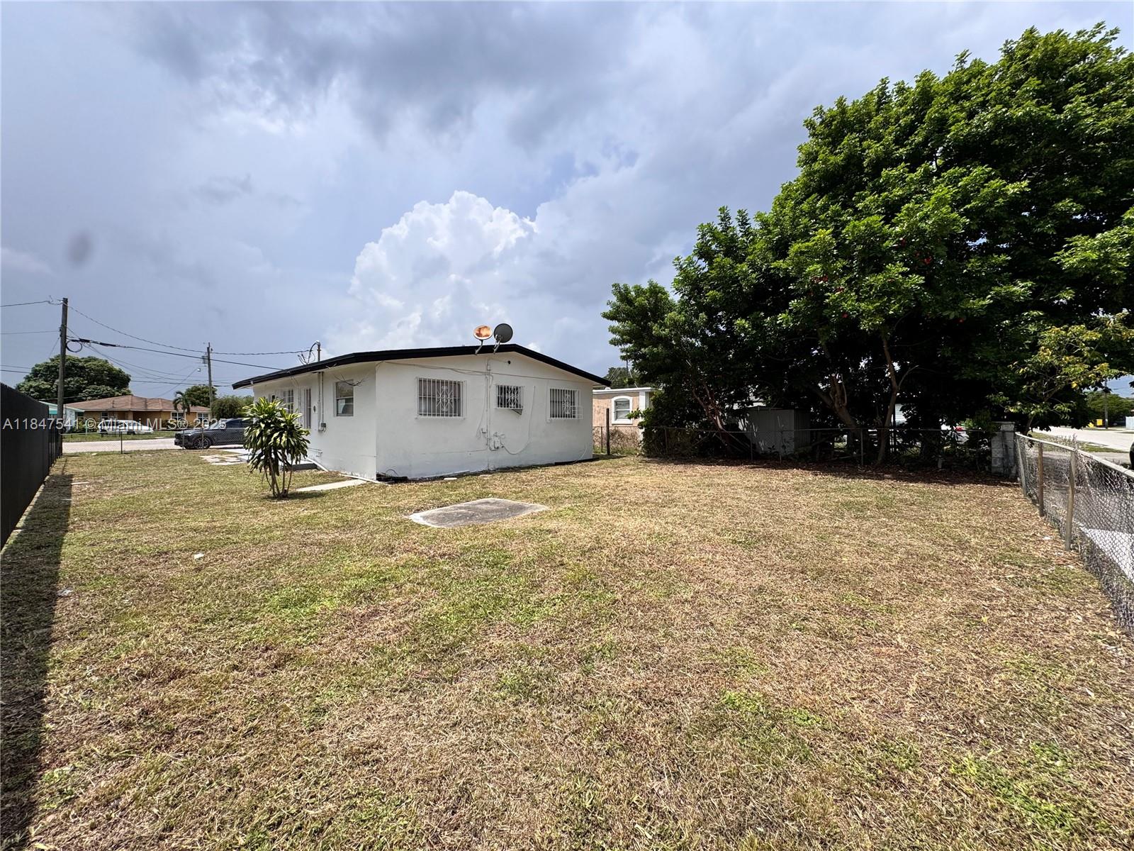 RAINBOW GARDENS - Residential