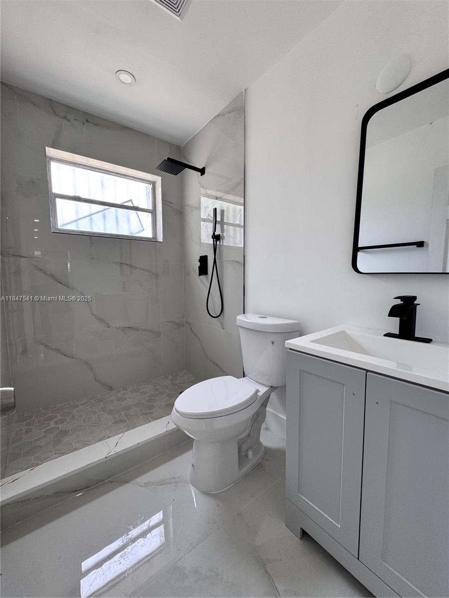 RAINBOW GARDENS - Residential