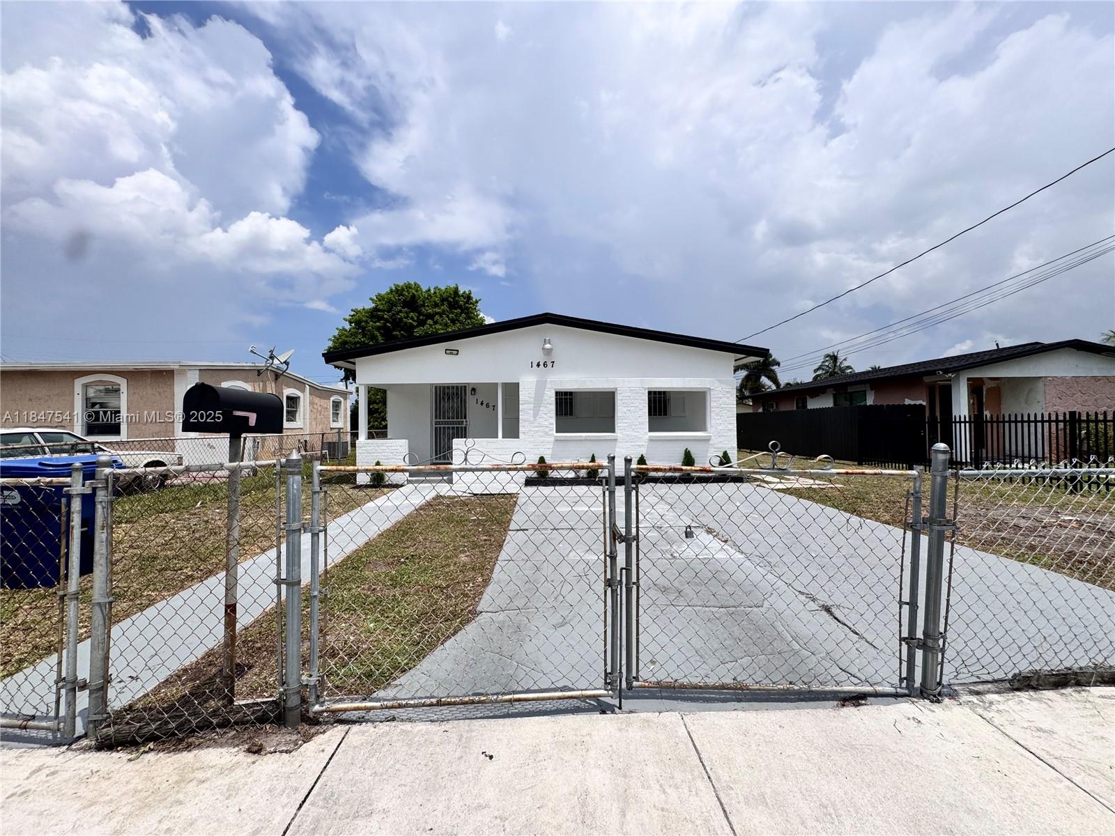RAINBOW GARDENS - Residential