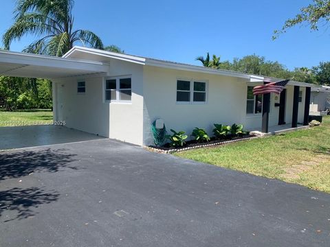 8245 SW 100th St Miami FL 33156