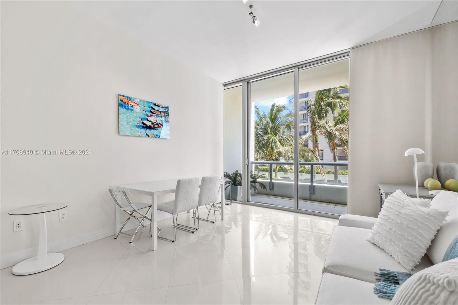 6799 Collins Ave 207