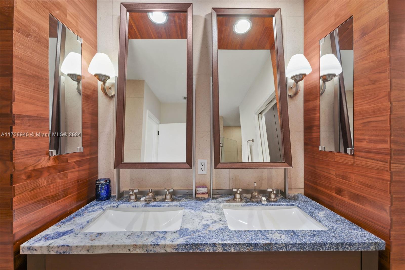 SOUTH CARILLON BEACH COND - Residential Lease