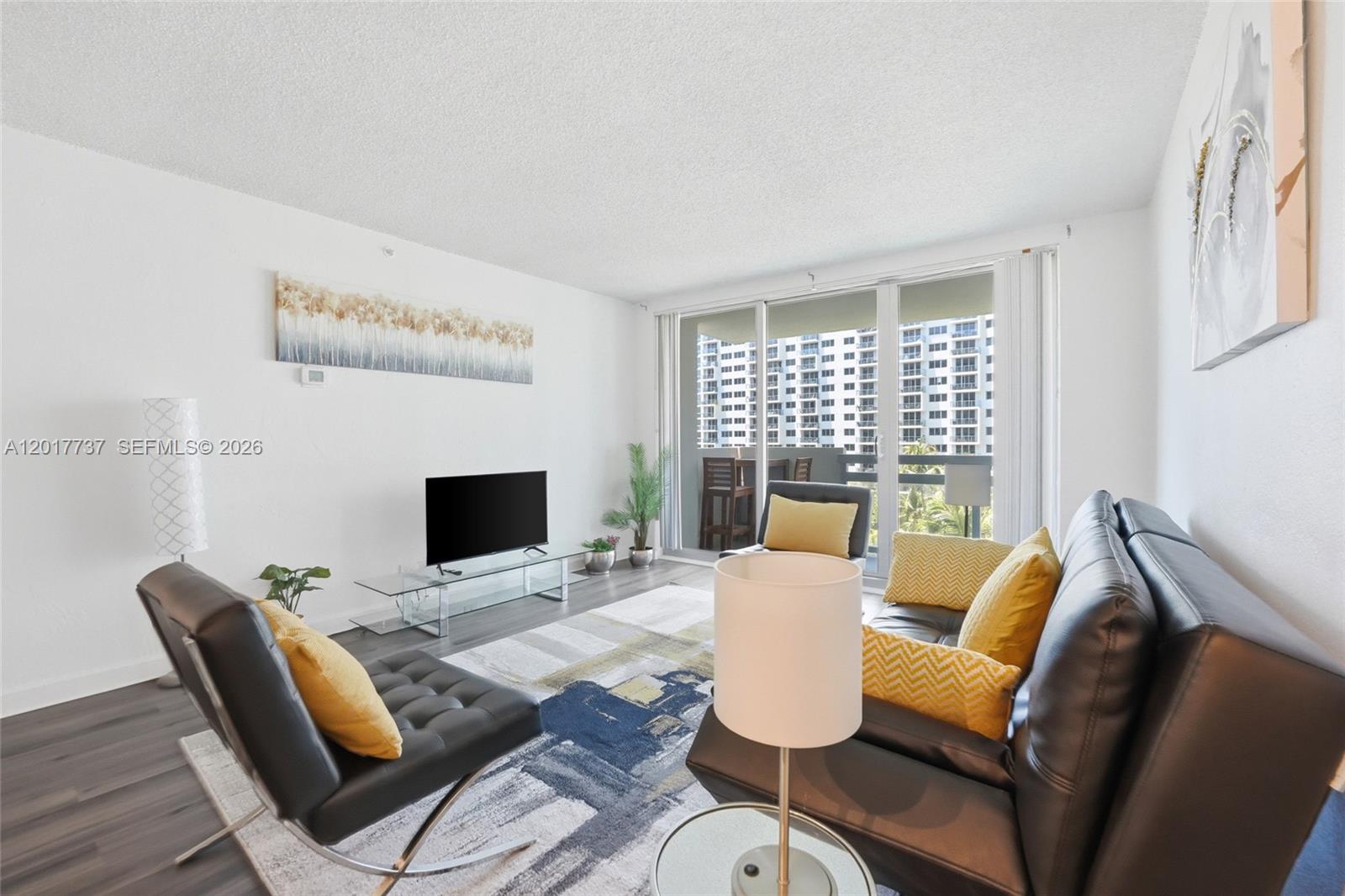 FLAMINGO SOUTH BEACH I CO - Residential