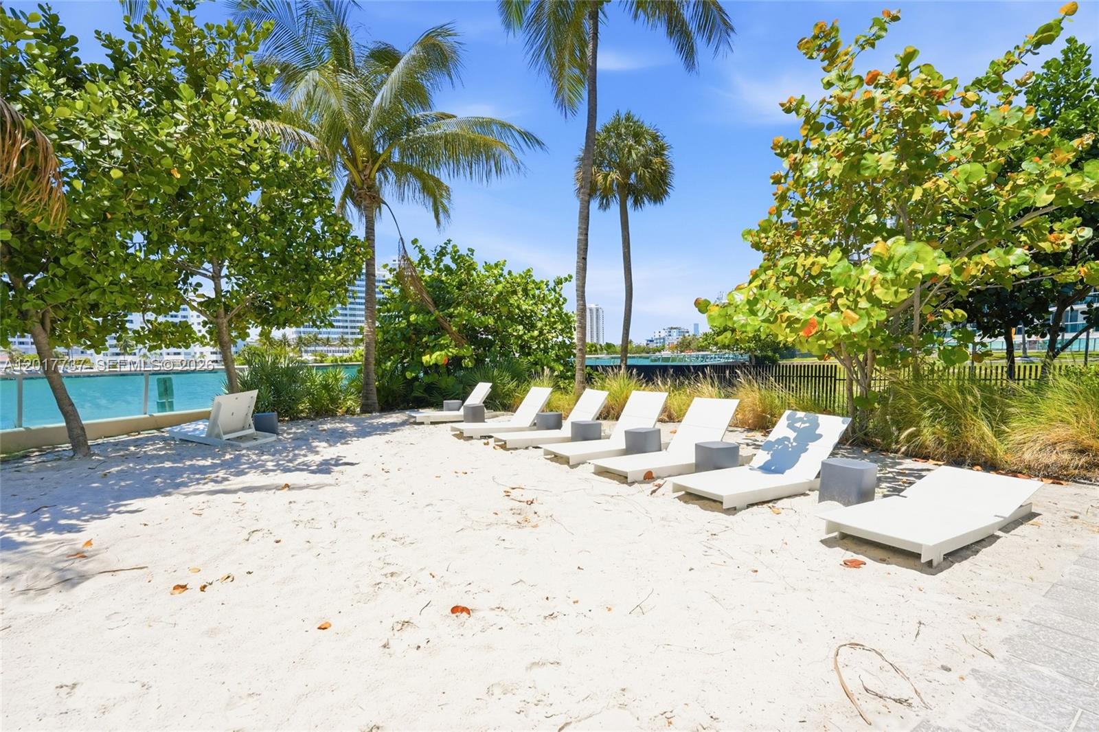 FLAMINGO SOUTH BEACH I CO - Residential