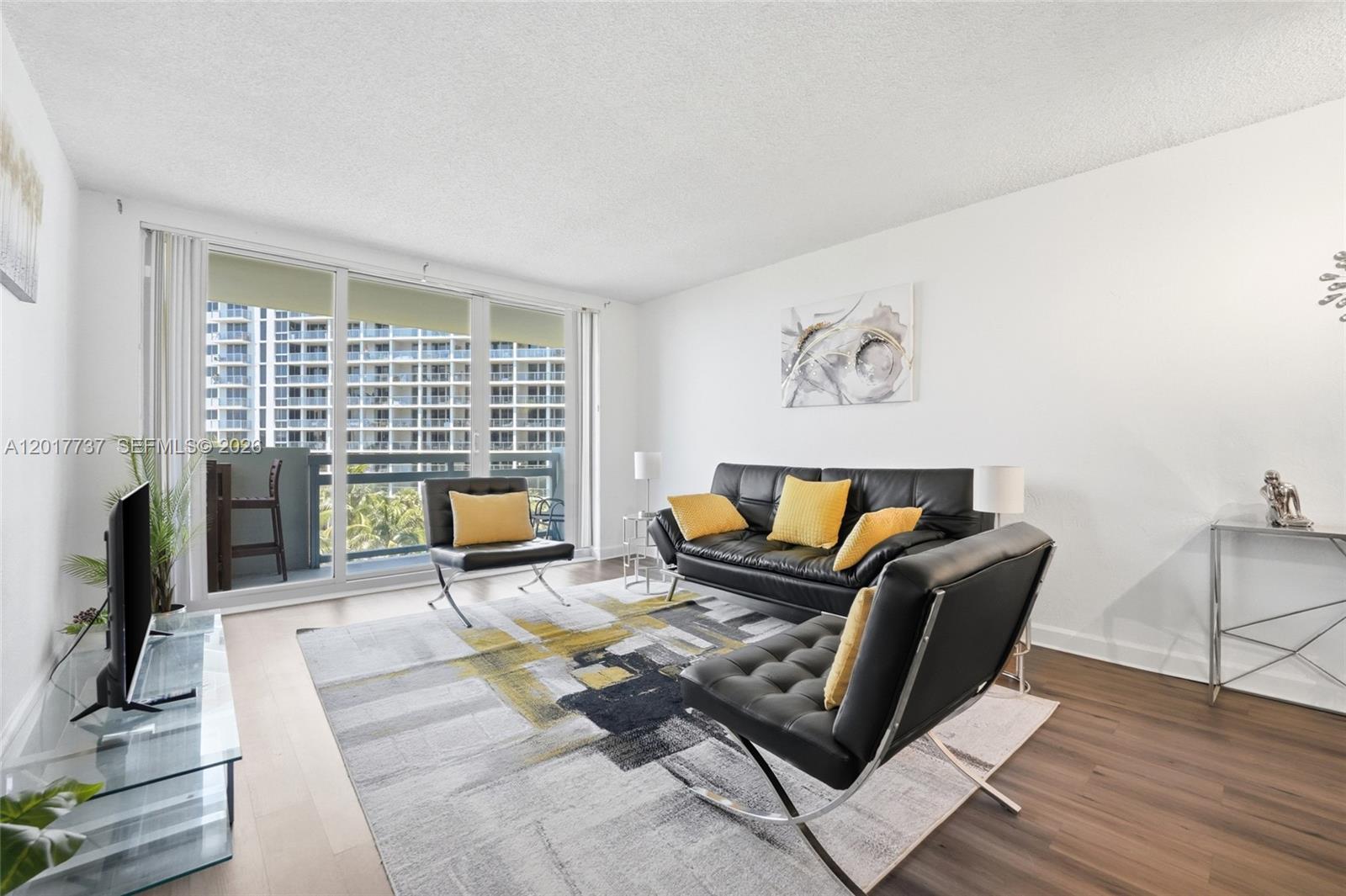 FLAMINGO SOUTH BEACH I CO - Residential
