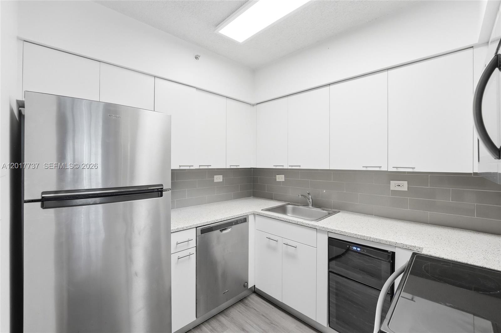 1500 Bay Rd 666S