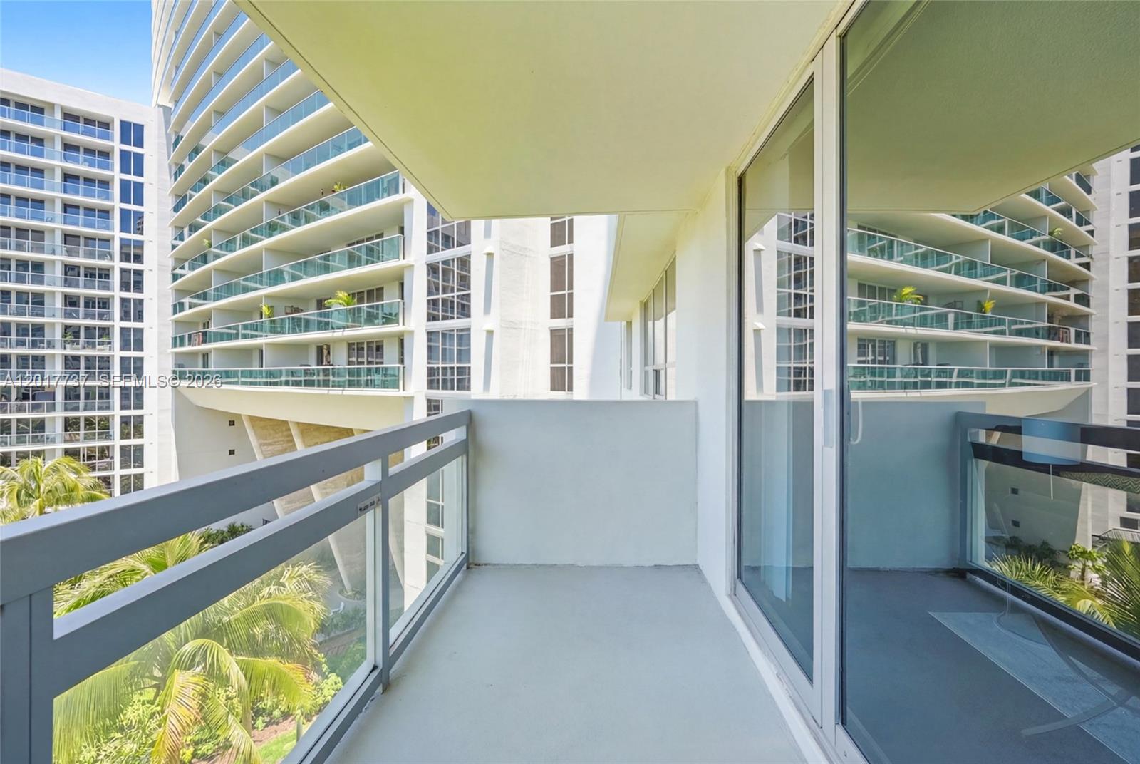FLAMINGO SOUTH BEACH I CO - Residential