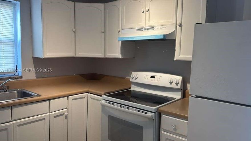 Calypso Condo Features 1 Bedroom, 1 bath with  740 sq Ft. Spacious and ample unit, walking closet, Tile flooring, central AC, assigned 1 parking space, ready to move in, only requires ($1,000 Deposit) + First Month move in. Easy to show on lockbox