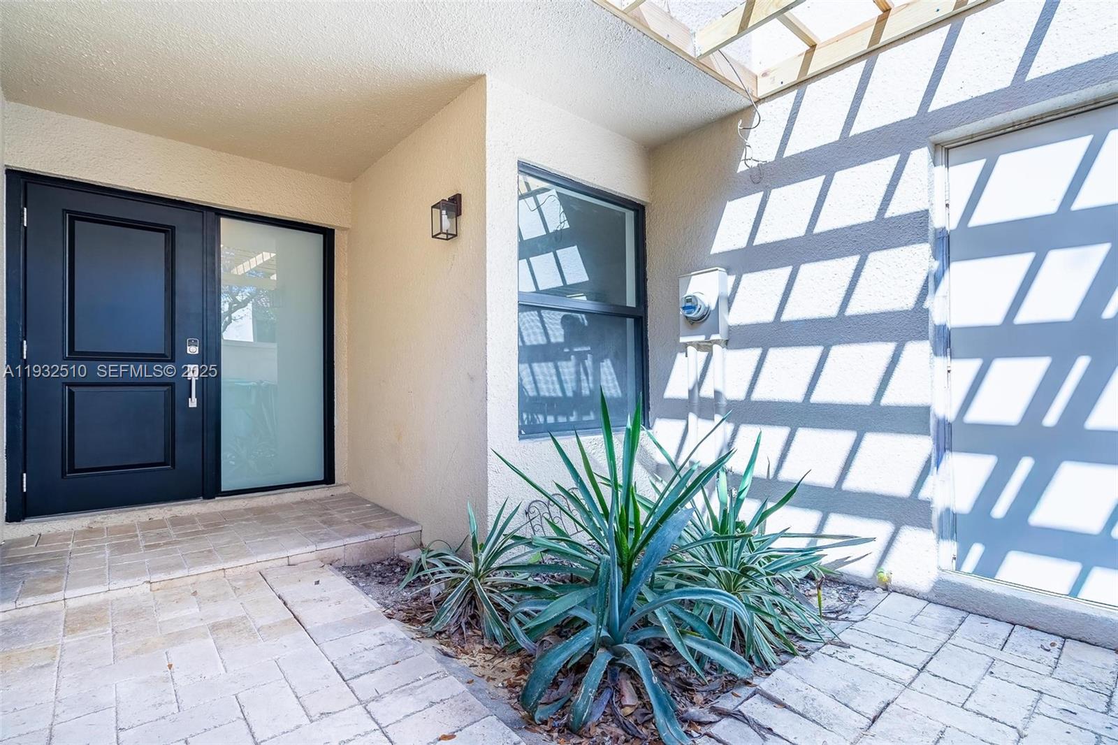 8708 SW 79th Pl 8708