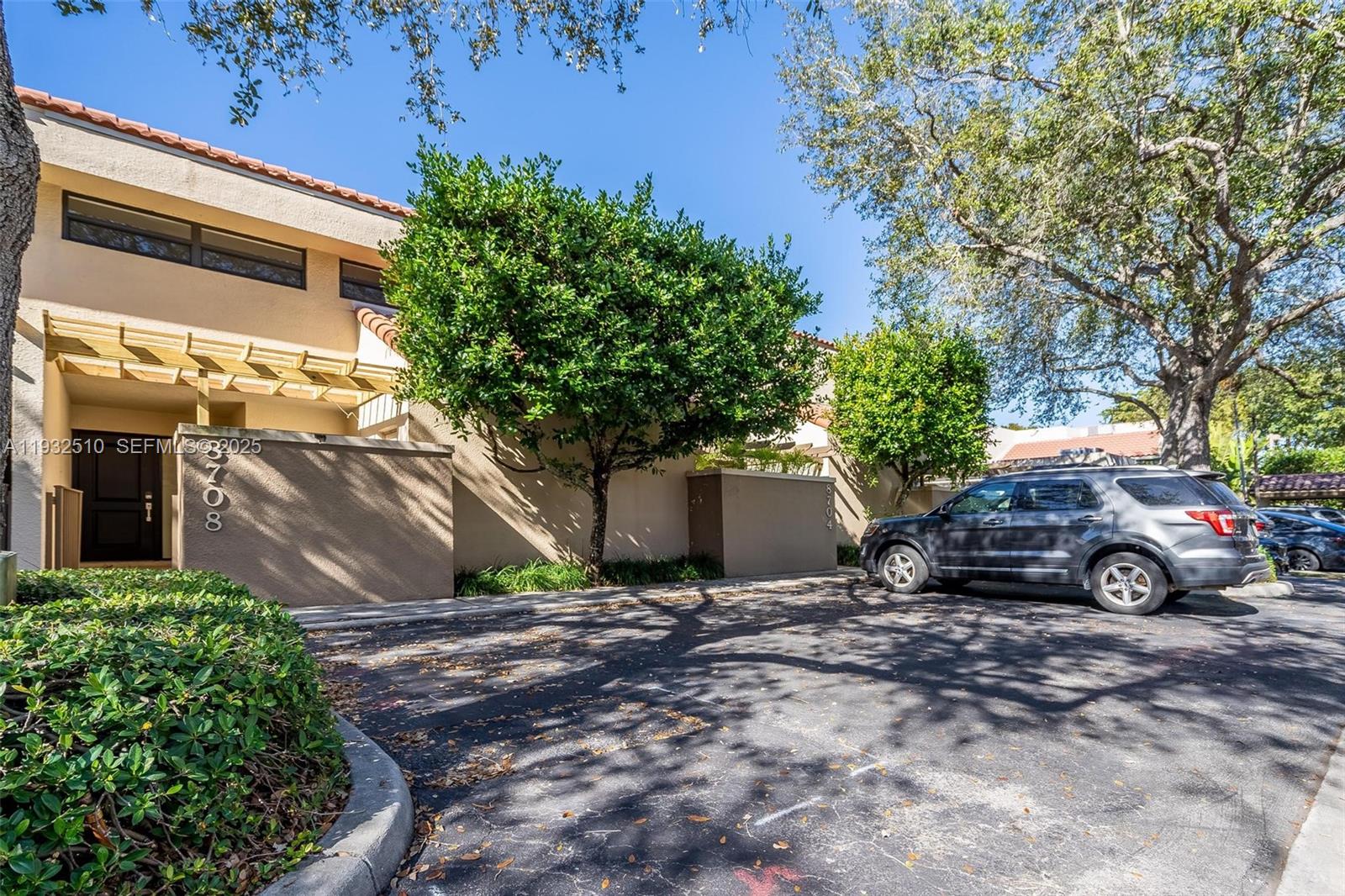 8708 SW 79th Pl 8708