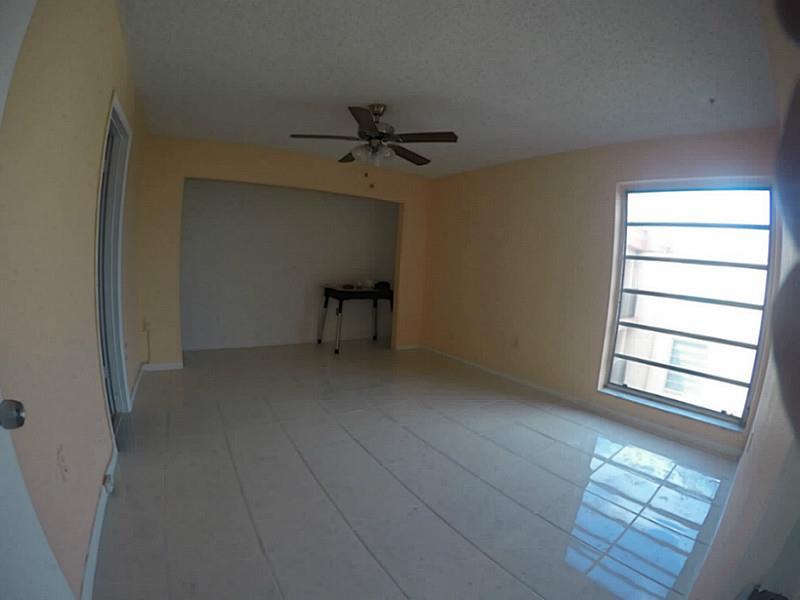 PALM-WEST GARDENS CONDO - Residential Lease
